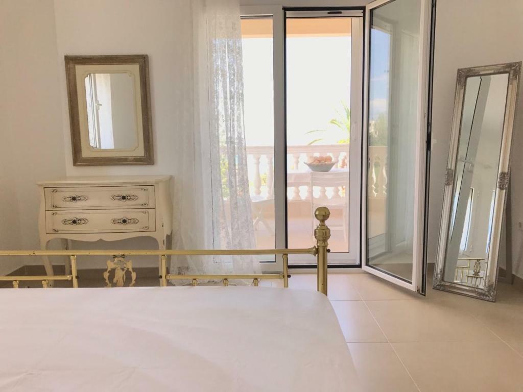 Villa Korais Luxury 3Br Apt With Sea View Salonicco Esterno foto
